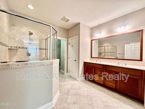 10520 Sablewood Dr in Raleigh, NC - Building Photo - Building Photo