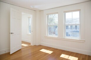 7 Byron St in Concord, MA - Building Photo