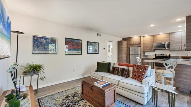 2304 Ringling Blvd in Sarasota, FL - Building Photo - Building Photo