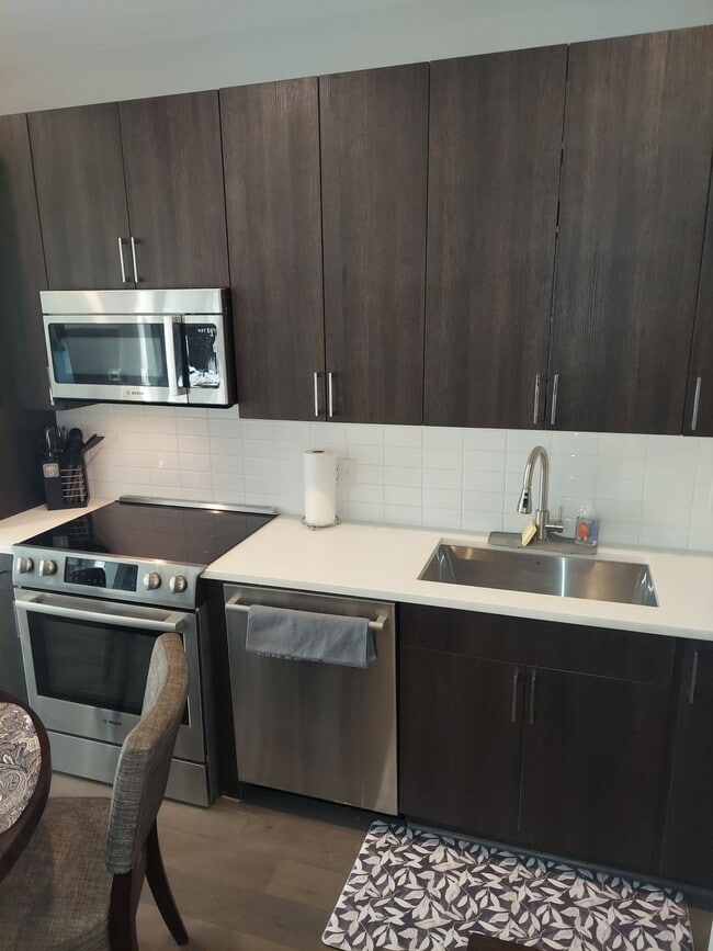 1500 Pennsylvania Ave SE, Unit #207 in Washington, DC - Building Photo - Building Photo