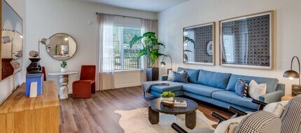 8153 Beaver Dm St, Unit 5305 in Fort Worth, TX - Foto de edificio - Building Photo