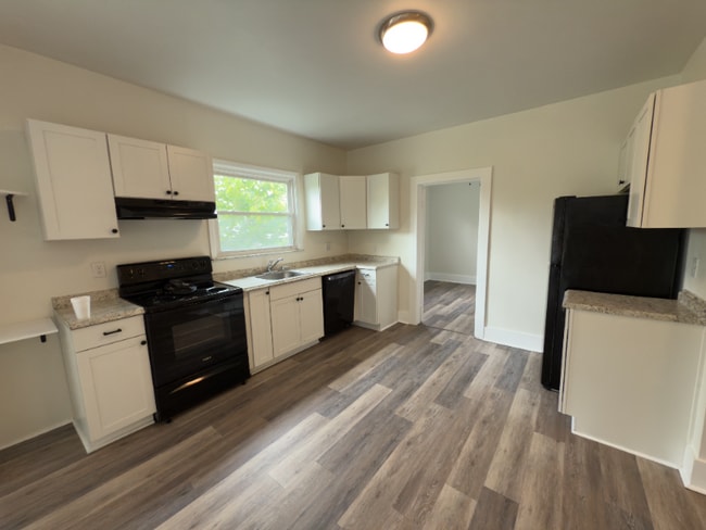 1224-1226-1226 Argonne Dr in Natrona Heights, PA - Building Photo - Building Photo