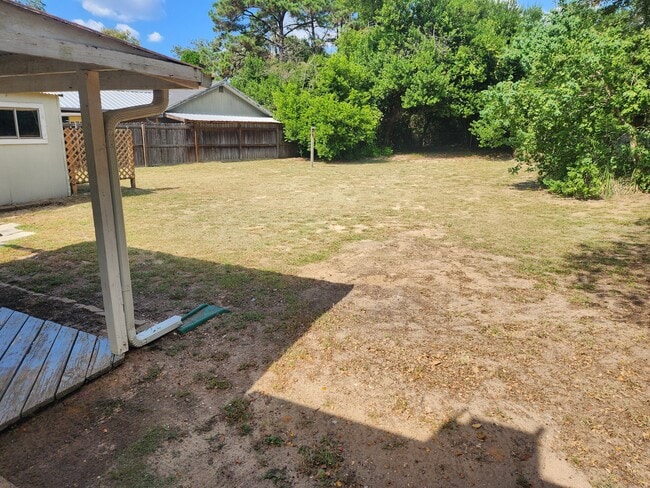 307 Lone Star Ln in Lindale, TX - Building Photo - Building Photo