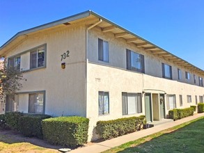 729-737 N 4th St in Lompoc, CA - Building Photo - Building Photo