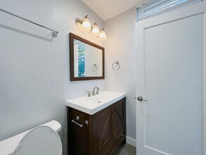2641 S Budlong Ave in Los Angeles, CA - Building Photo - Building Photo