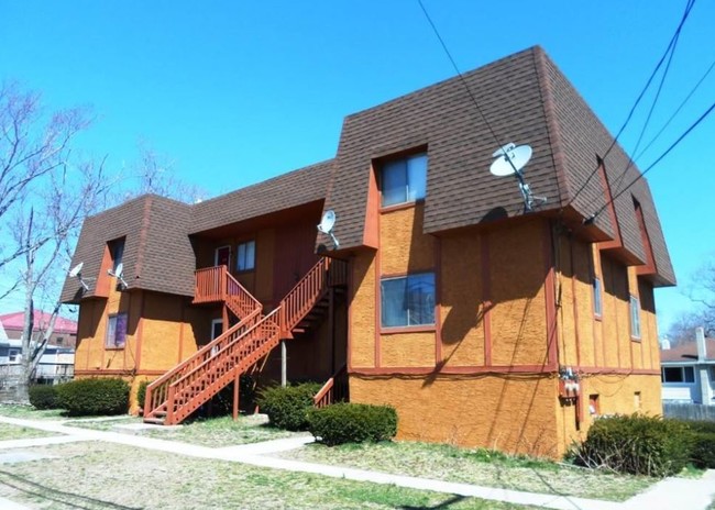 2-4 W Leeds Ave in Pleasantville, NJ - Foto de edificio - Building Photo