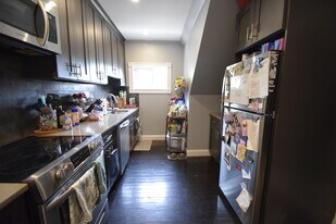 35 Ridgemont St, Unit 3 in Boston, MA - Building Photo