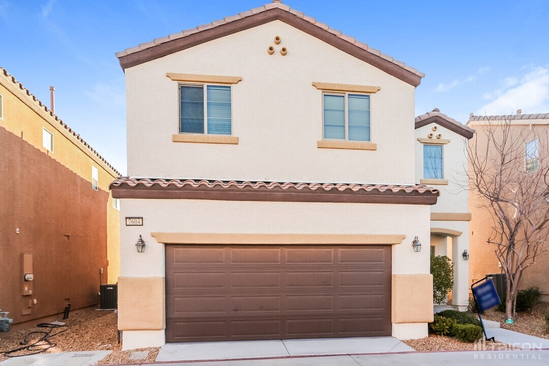 7604 Baluster Ct in Las Vegas, NV - Foto de edificio