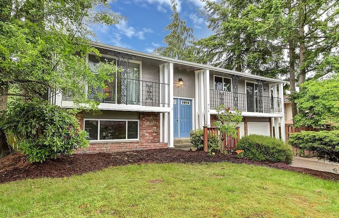 913 92nd St SE in Everett, WA - Building Photo