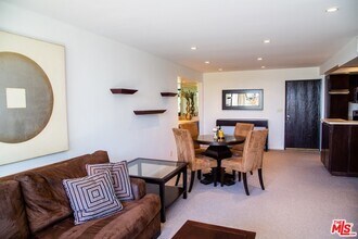 1134 Alta Loma Rd-Unit -214 in West Hollywood, CA - Building Photo - Building Photo
