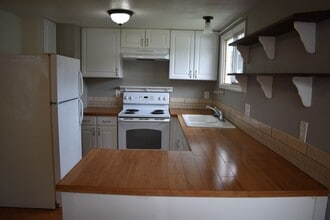 420-424 Wheeler St in Lebanon, OR - Building Photo - Building Photo