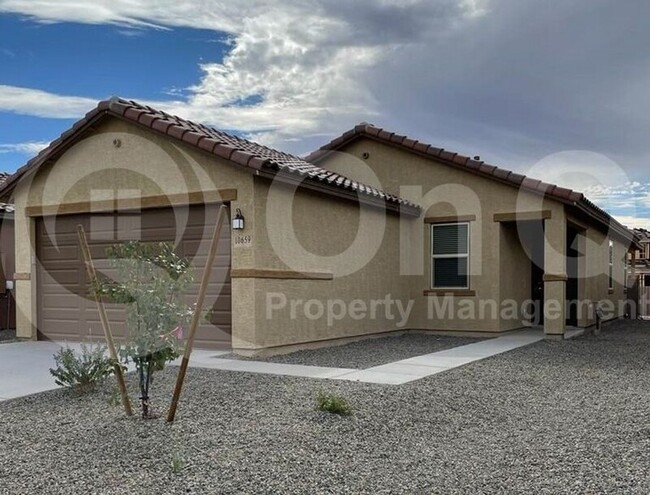 property at 10659 W Harrigan Dr