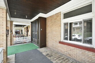 201 Giffin Ave, Unit 1 in Pittsburgh, PA - Foto de edificio - Building Photo