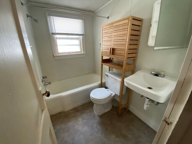 428-430 Davis St in Kalamazoo, MI - Building Photo - Building Photo