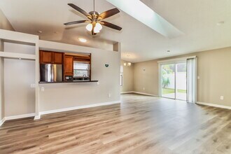 12219 Hidden Brook Dr in Tampa, FL - Building Photo - Building Photo