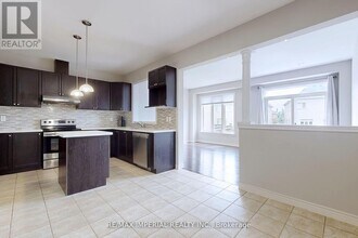 39 Millhouse Ct in Vaughan, ON - Building Photo - Building Photo