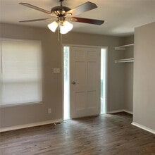 12370 Pinta Dr in St. Louis, MO - Foto de edificio - Building Photo