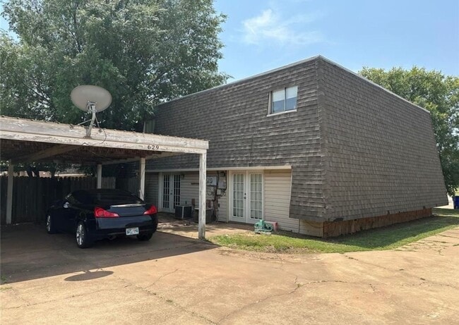 629 Welston Cir in Norman, OK - Foto de edificio - Building Photo