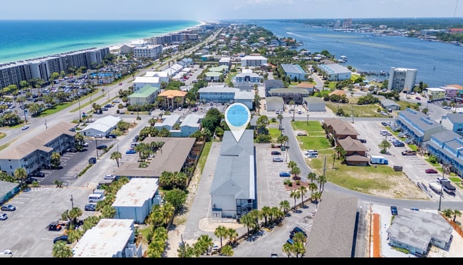 312 Bream Ave in Fort Walton Beach, FL - Building Photo - Building Photo