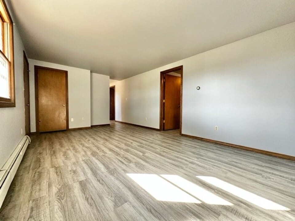 2202 Sunny Ln, Unit 2204 in Suamico, WI - Building Photo