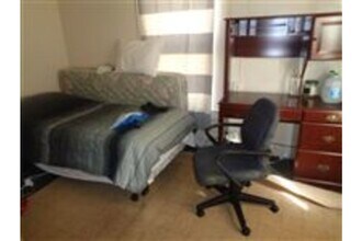 221 N Ashley St in Ann Arbor, MI - Foto de edificio - Building Photo