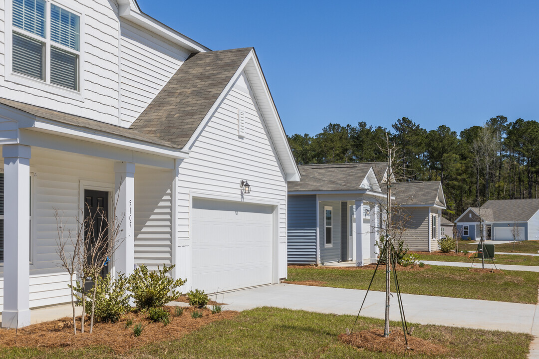 Beacon at Ashley River Landing in Summerville, SC - Foto de edificio