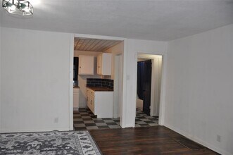 1408 E Avenue D in Temple, TX - Building Photo - Building Photo