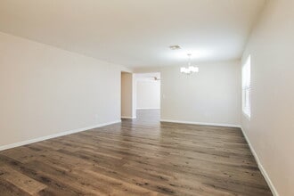 11621 W Bloomfield Rd in El Mirage, AZ - Building Photo - Building Photo