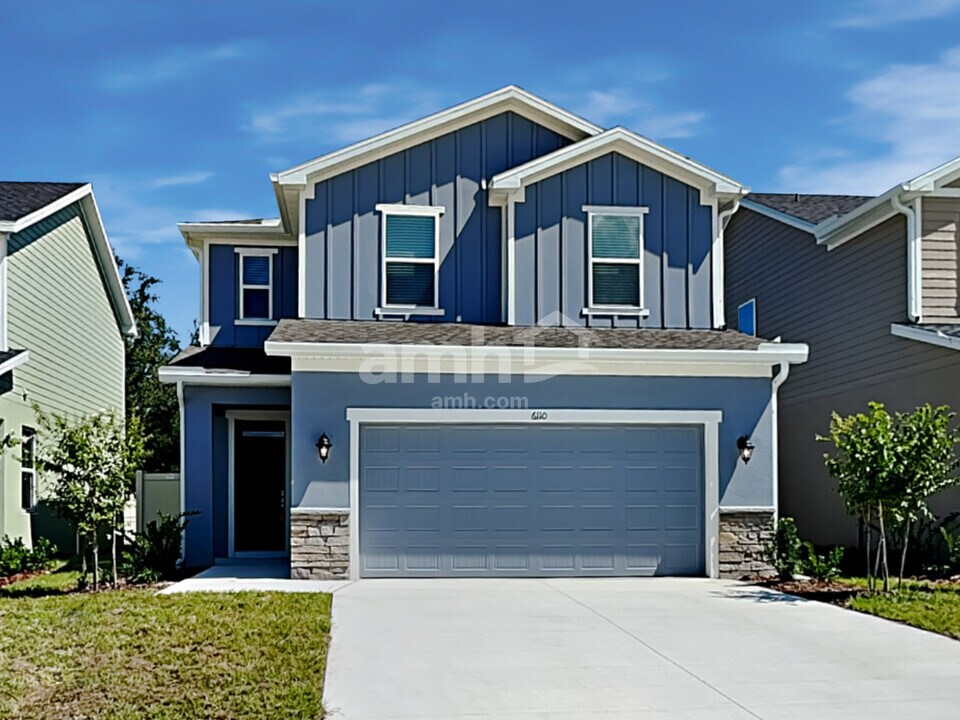 6110 Little Blf Cir in Mascotte, FL - Building Photo