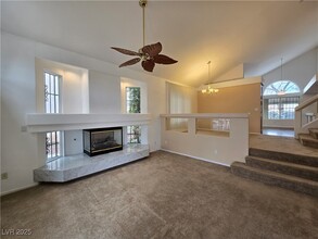 10140 Heron Island Ave in Las Vegas, NV - Building Photo - Building Photo