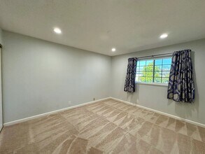 5225 Mill Creek Ln in San Jose, CA - Building Photo - Building Photo