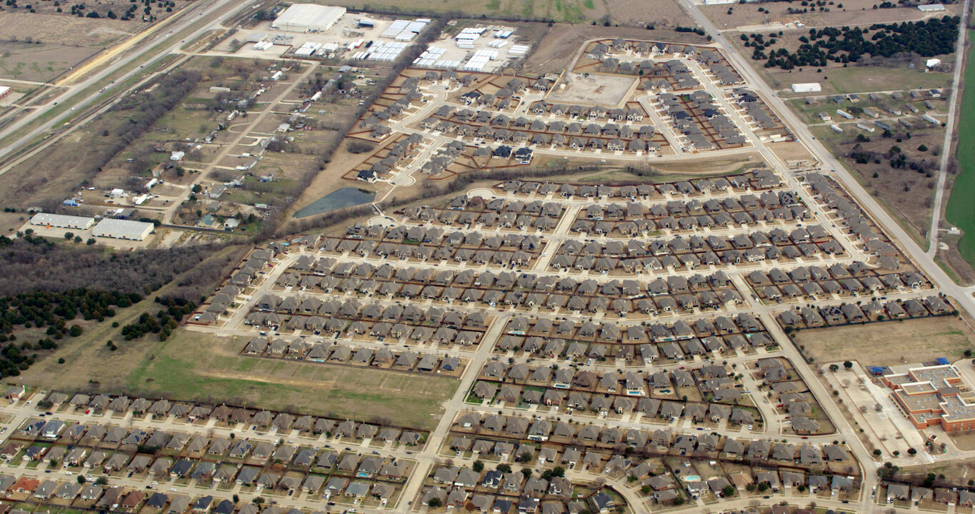 Dove Chase in Mansfield, TX - Building Photo