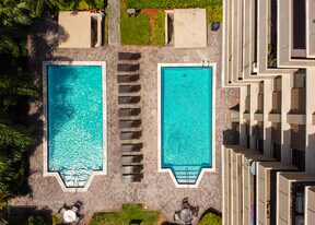 Legacy at South Miami in South Miami, FL - Building Photo