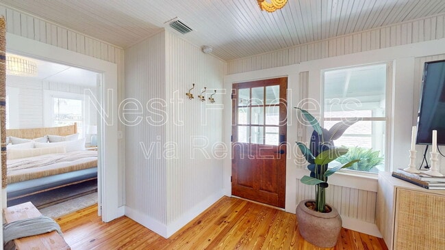 807 2nd St S in Jacksonville Beach, FL - Foto de edificio - Building Photo