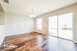 622 Rosselli Blvd in Davenport, FL - Foto de edificio - Building Photo