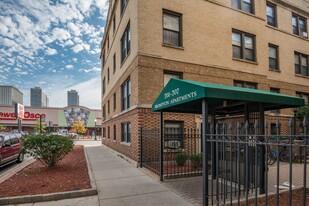 701 W Brompton Apartments