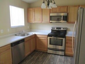 213 Abello Rd SE in Palm Bay, FL - Building Photo - Building Photo