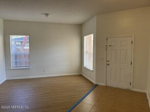 4213 Victoria Lakes Dr W in Jacksonville, FL - Building Photo - Building Photo