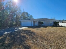 15040 SE 94th Ct in Summerfield, FL - Building Photo