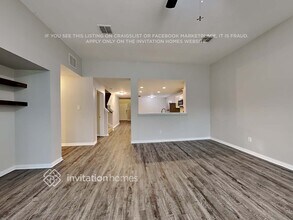 216 Cedar Crest Dr in Justin, TX - Foto de edificio - Building Photo