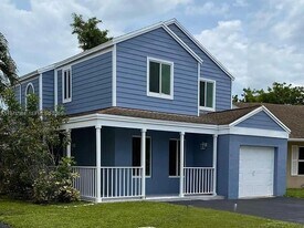 274 SW 159th Terrace in Sunrise, FL - Building Photo