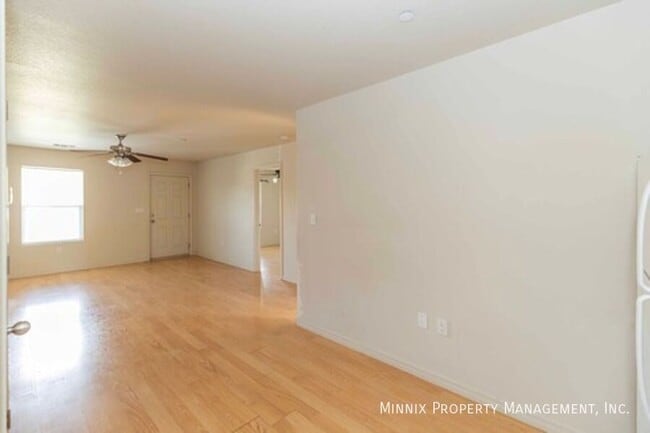 203 27th St, Unit E in Canyon, TX - Building Photo - Building Photo