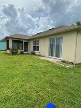 208 Abbotsbury Dr in Kissimmee, FL - Foto de edificio - Building Photo