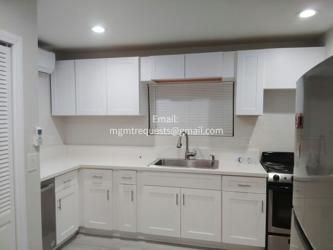 property at 831 Washington St