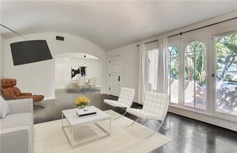4277 Kraft Ave in Studio City, CA - Foto de edificio - Building Photo