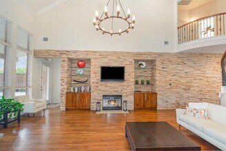 8217 Sutherland Ln in Plano, TX - Building Photo - Building Photo