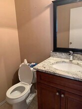 721 Stony Brook Way in North Brunswick, NJ - Building Photo - Building Photo