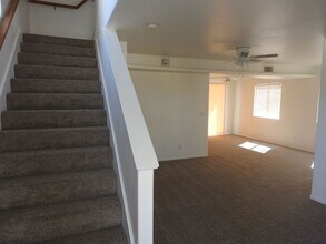 3325 Armour Ln in Kingman, AZ - Building Photo - Building Photo
