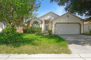 322 Allison Ave in Davenport, FL - Building Photo