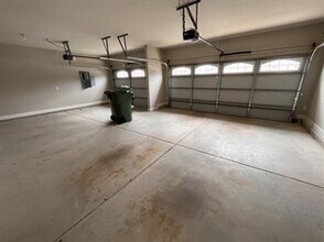 7419 Flint Xing Cir SE in Owens Cross Roads, AL - Building Photo - Building Photo